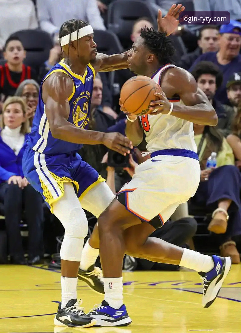 飞亚体育平台看NBA季后赛尼克斯大胜老鹰晋级，实战操作教程带你重温经典